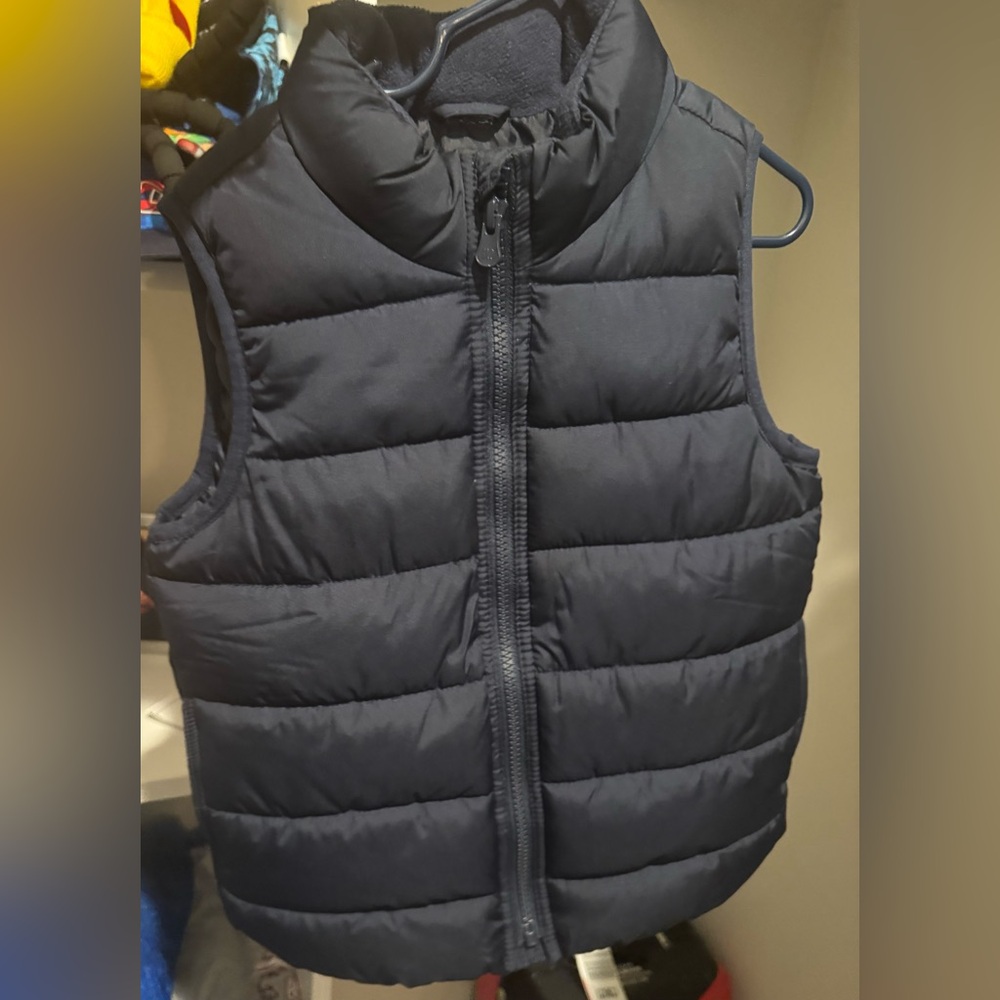 GAP Navy blue boys bubble vest
